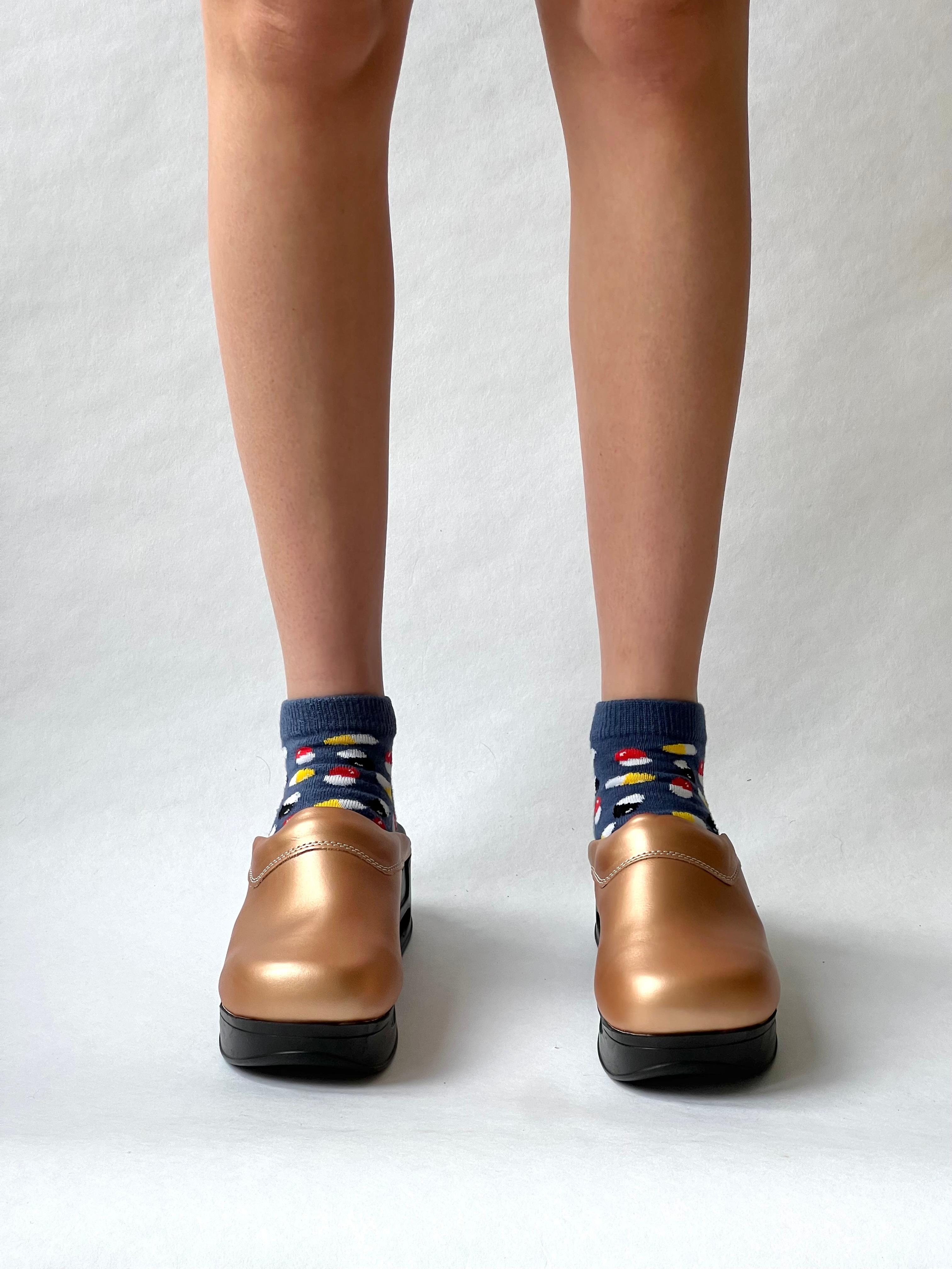 Airmeds Clogs Solid Gold