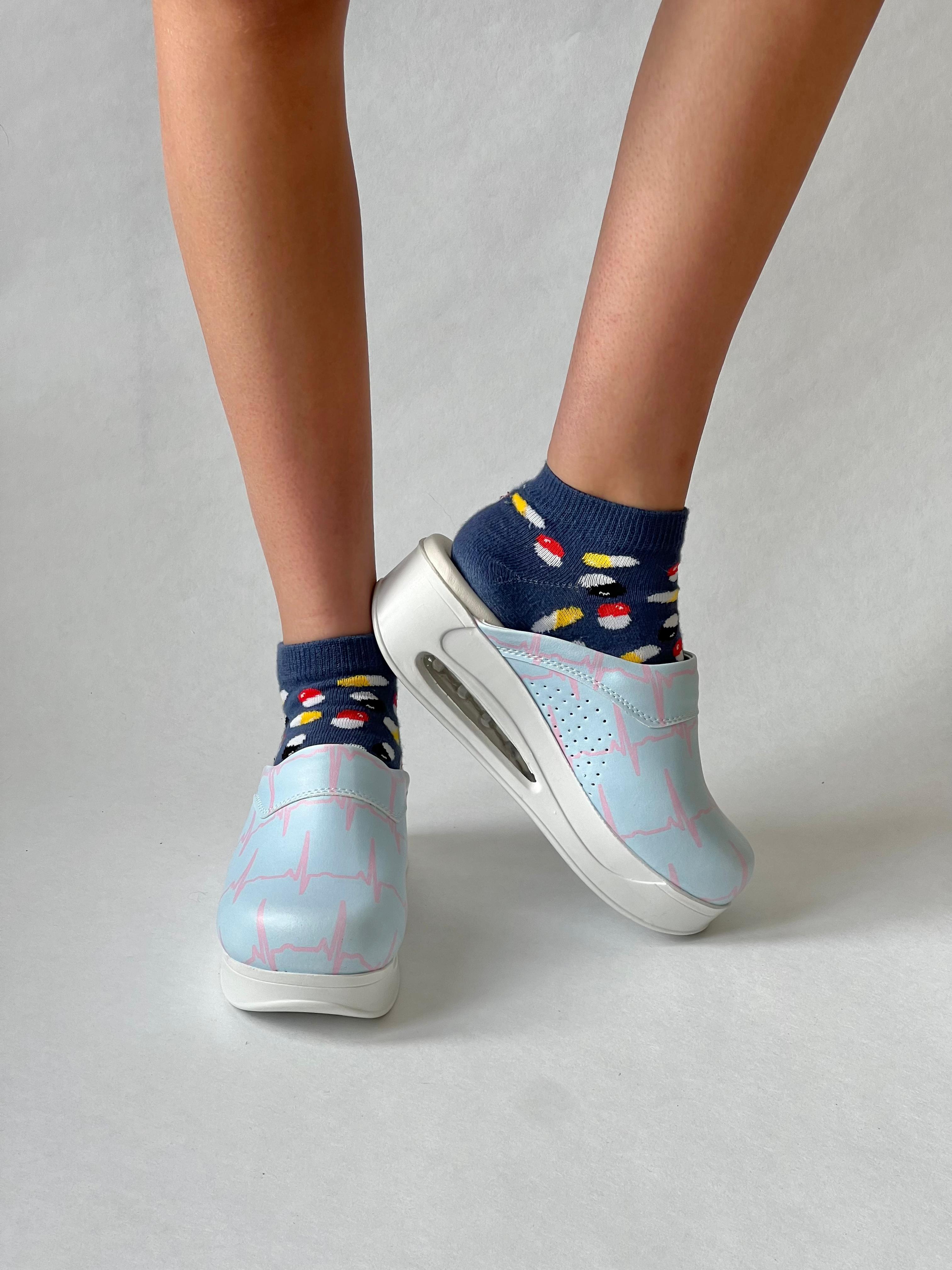 AirMeds Clogs Light Blue/Pink ECG
