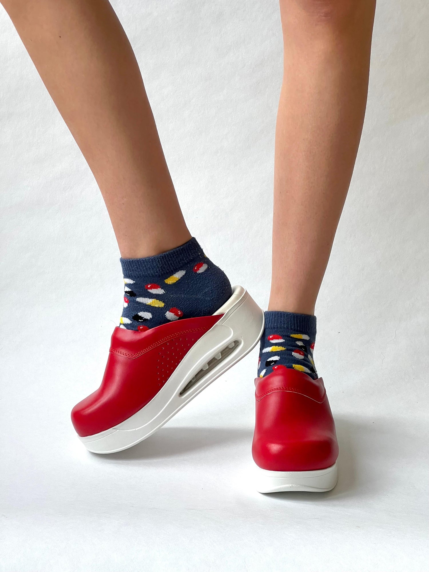 Airmeds Clogs Plain Red / Red