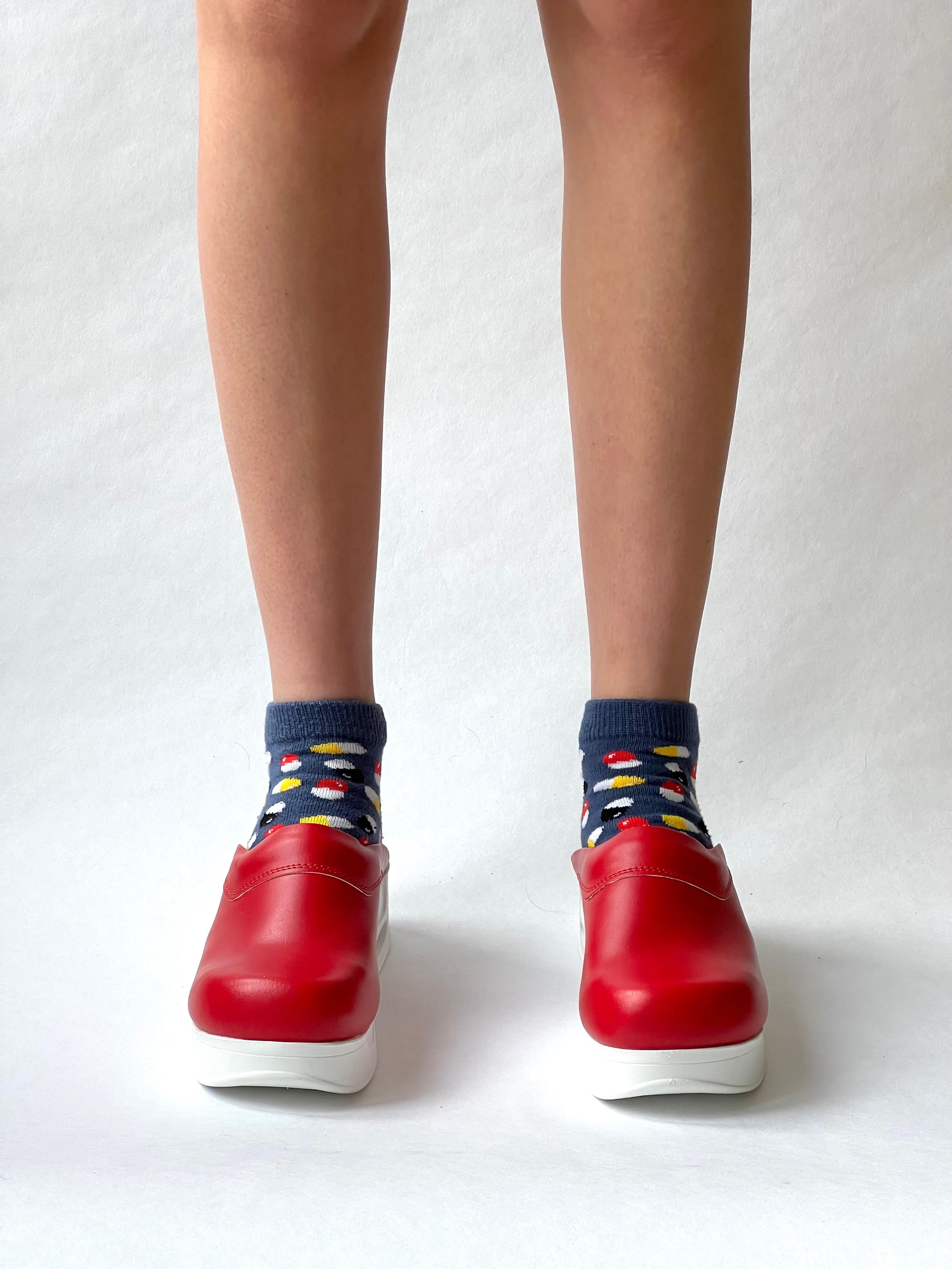 Airmeds Clogs Plain Red / Red