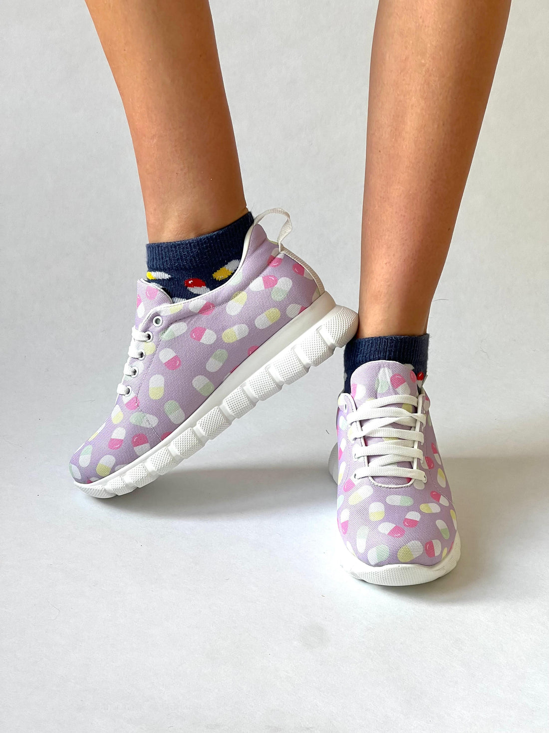MedSocks Sneakers Pills Purple