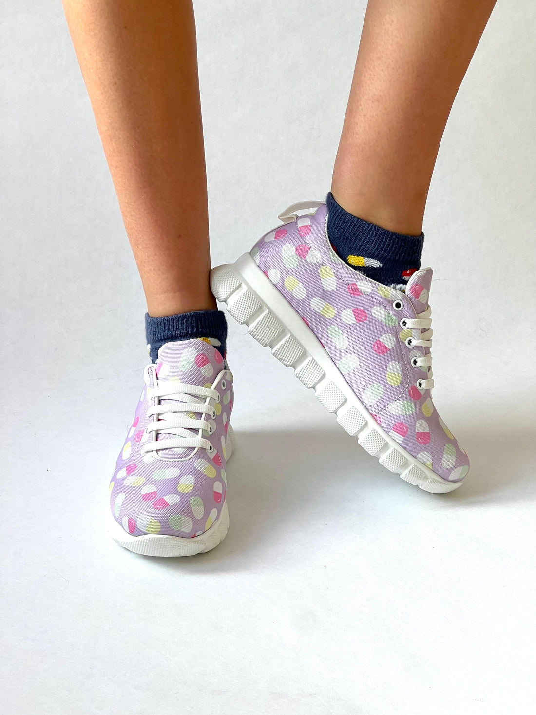 MedSocks Sneakers Pills Purple