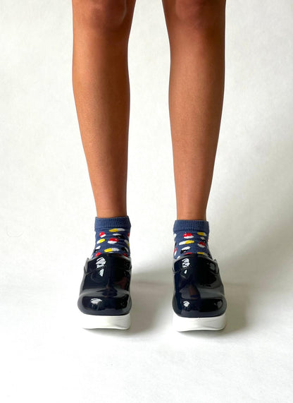 Airmeds solid dark blue lacquer clogs